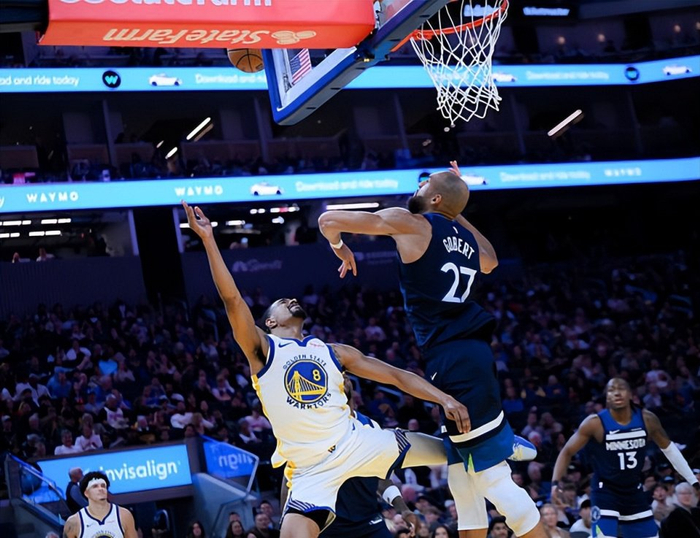 戈贝尔状态骤降致森林狼惨败 排名遭掘金反超